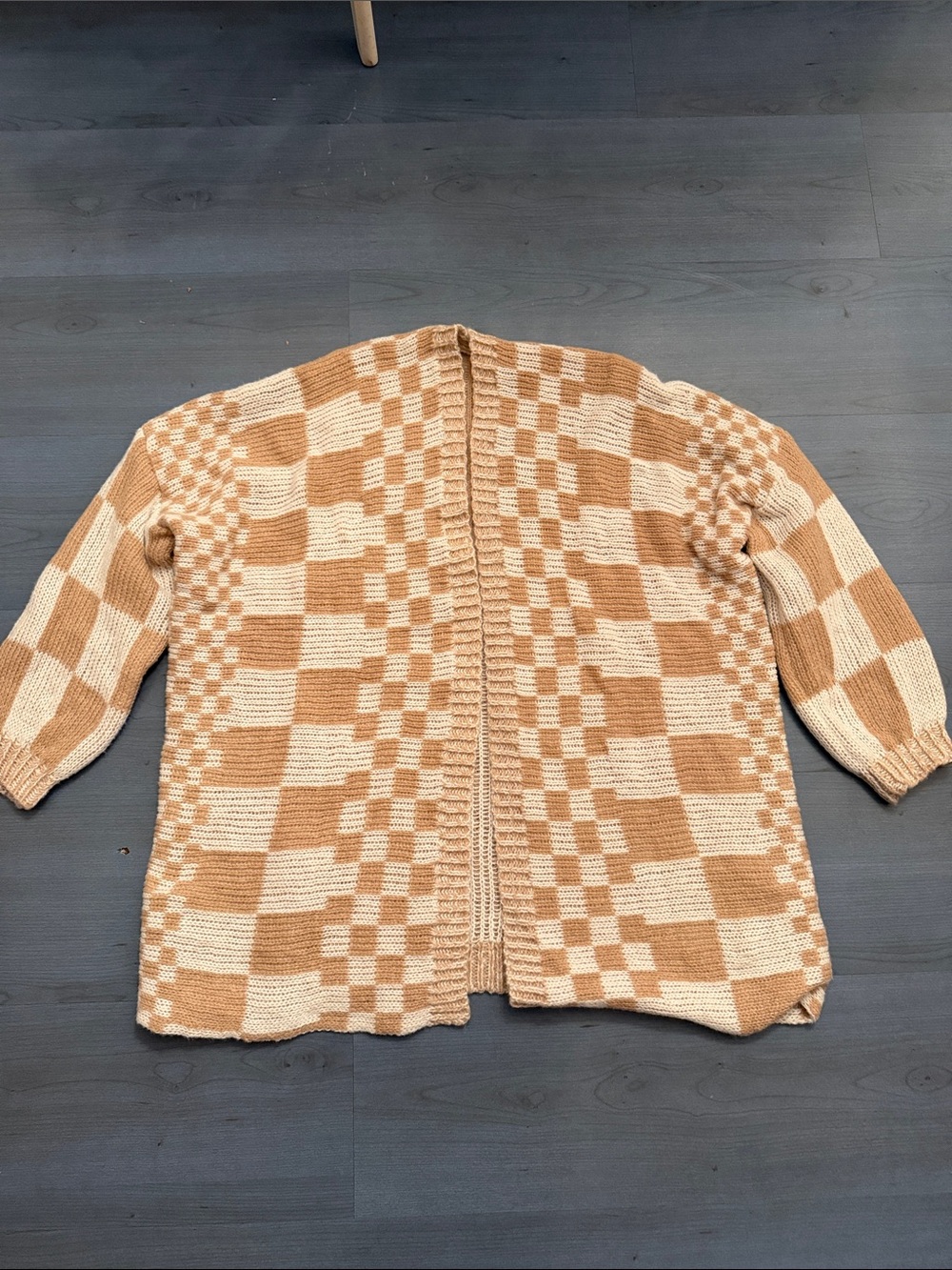 Beige & Cream Checkered Open-Front Women's Sweater Cardigan